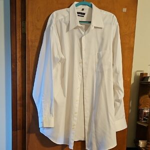 Van Heusen White Dress Shirt with Pointed Collar
